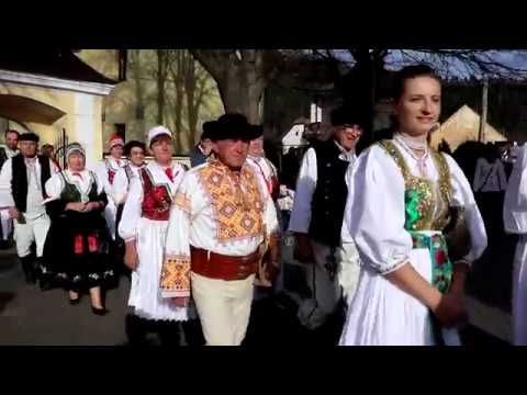 Teplička nad Váhom 2019 - Hodová omša v krojoch /zostrih/