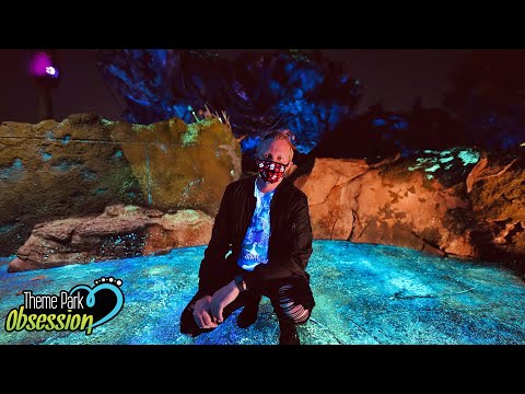 Pandora at Night is AMAZING! Animal Kingdom Fun & No Holiday Crowds | Walt Disney World