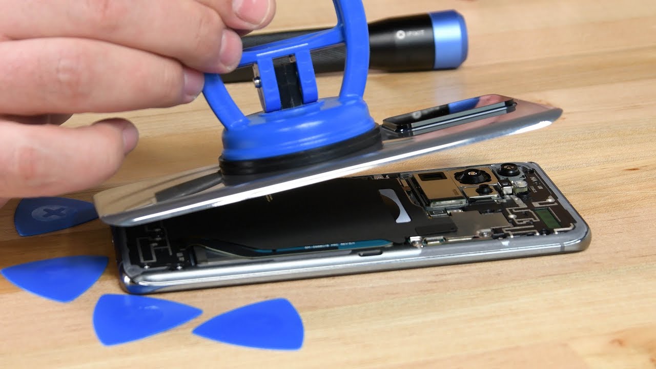 Galaxy S20 Ultra Teardown: These Cameras are CRAZY!!!