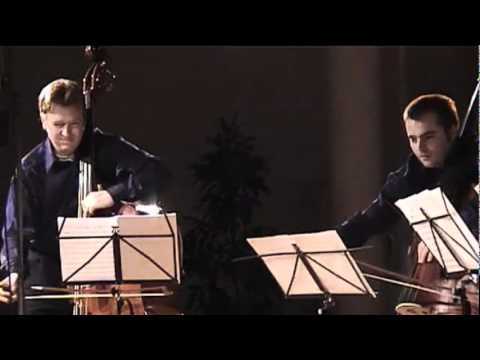 The Flying Basses Tango form "Scent of a Woman"