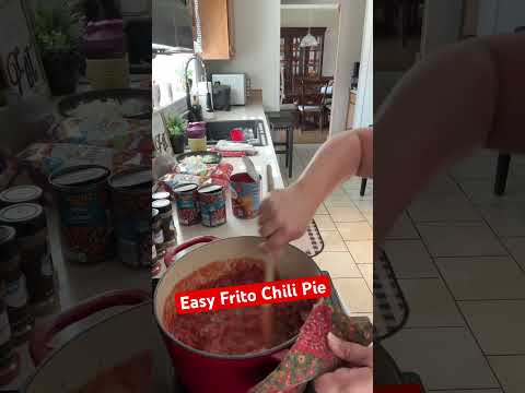 Easy Frito chili pie #easy #dinner #reels #viral #recipe #fyp #fypシ #viralvideo