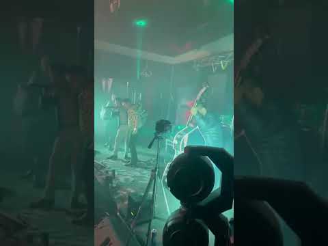 18 Libras - Larry Hernandez X Los Hijos De Garcia (@chintobeans69 En El Tololoche) En Vivo 2022