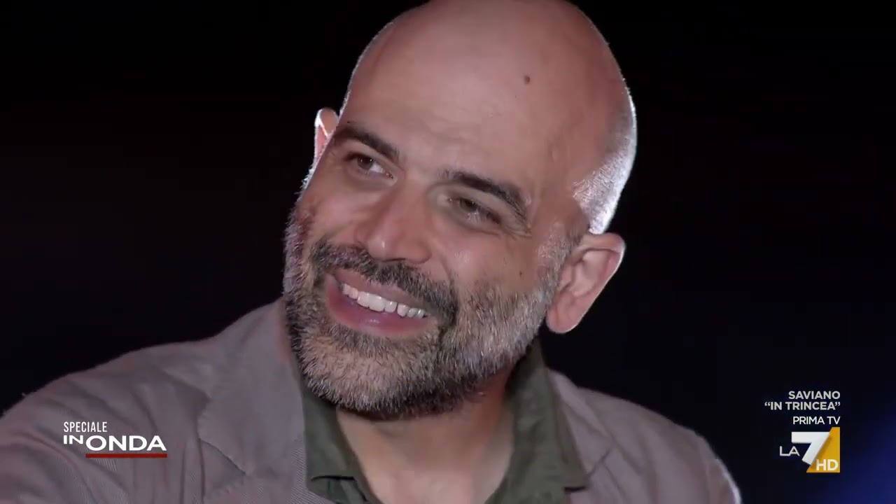 In Trincea, Saviano: "La guerra non ha nulla a che fare con quello che immaginiamo nella vita ...