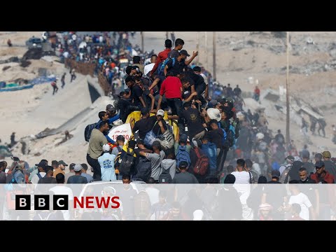 Video | Palestinians begin returning to Gaza's north | BBC News