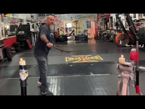 Bullwhip vs. 2 Candles