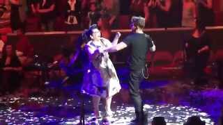 Joey McIntyre dances with adorable woman 5/2/15 at the Honda Center Anaheim, CA