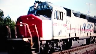 preview picture of video 'MARC GP40WH-2 Diesel Engine at Jessup'