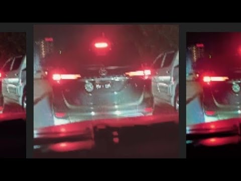 Toyota Vego 4X4 Vs Prado In Karachi Airport