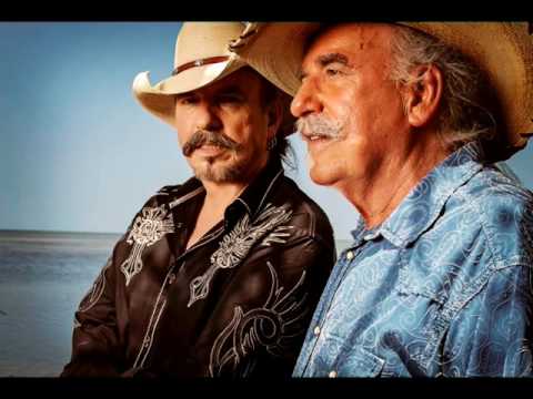 Bertie Higgins & The Bellamy Brothers - "Crossing the Bar"