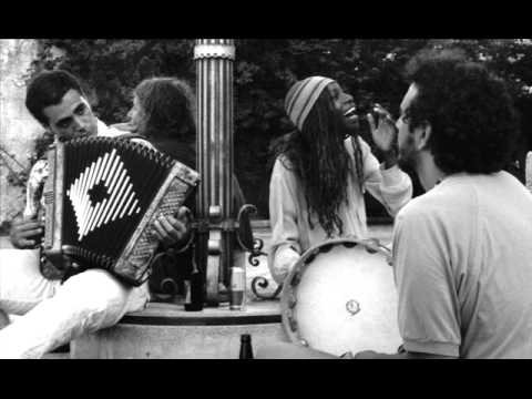 Officina Zoè - Don pizzica (Pizzica Salentina Taranta con organetto)