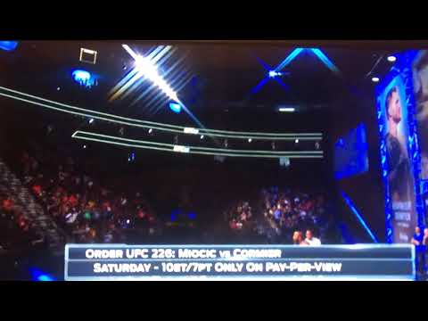 Stipe miocic vs Daniel Cormier weigh in and stare down