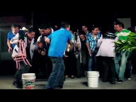 Video La Serenata De Un Loco de Chuy Lizárraga