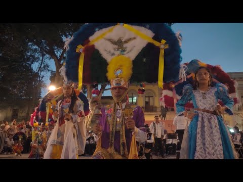 Danza de la Pluma de Coyotepec en el 492 Aniversario de Oaxaca