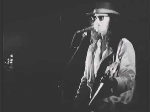 The Mission U.K - The Crystal Ocean (Live At Aylesbury, Civic Centre 1986)