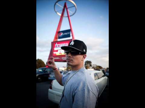 2Tone - Hit The Streets ft. Yahyo, Berreta, BGV, Z-Gunz, Canvas & BLAZE