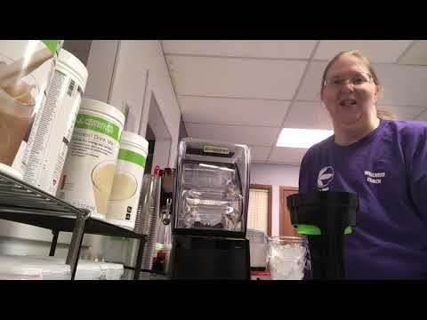 Blendtech Stealth 895 NBS 2.0 making a perfect Herbalife Shake