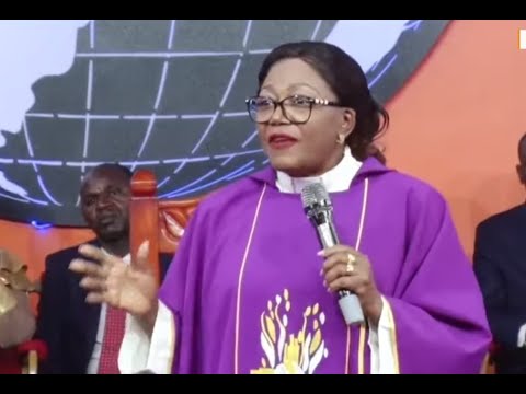 👆👆Bishop Ben ( Muthee Kiengei) Ĝùkùnguirwo ni Ev Lucy waNgunjiri