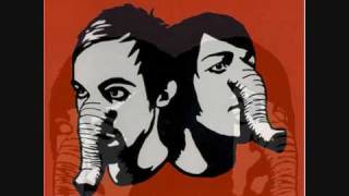 Death From Above 1979 - Losing Friends