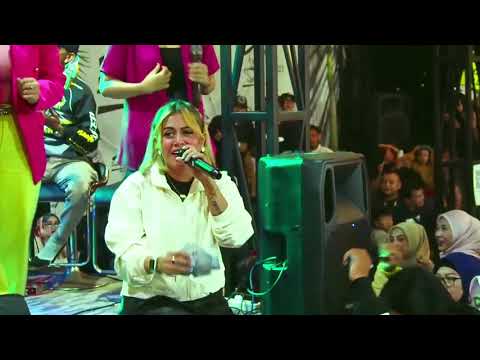 ADE ASTRID - SEDANG SEDANG SAJA LIVE ANGKRINGAN TEH ITA