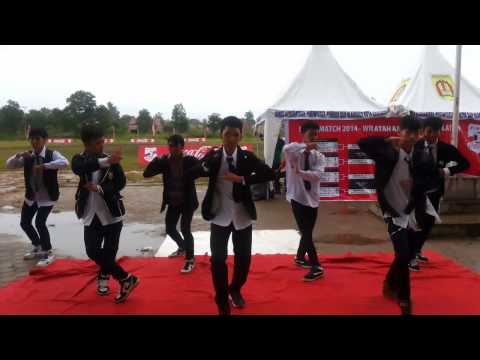 140223 BT'EX Dance Cover BTS 방탄소년단 (+상남자 Boy In Luv)