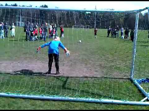 Penalty Tim van Kleef met Union tegen Trekvogels