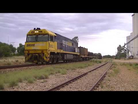 4020HP Pacific National NR Class on steel train - Australian Trains/Railways