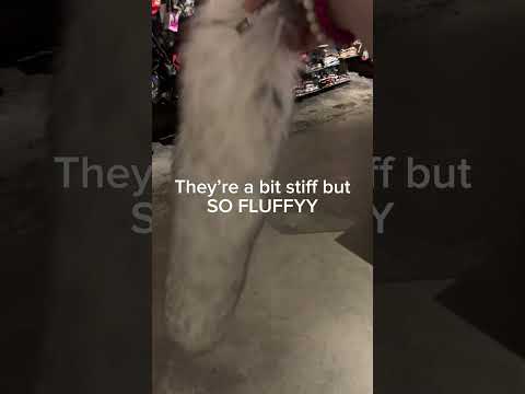 FAUX FUR tails at HOT TOPIC!!!#therian #theriangear #furry #alternative