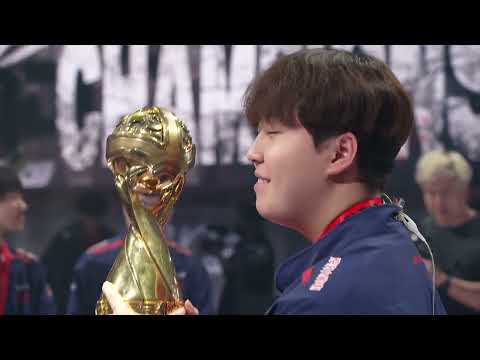 JDG players getting emotional after winning MSI