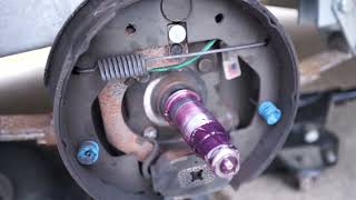 How to remove a trailer brake drum