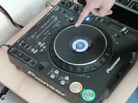 Pioneer CDJ-1000 Digital DJ Turntable w/ Case image 2