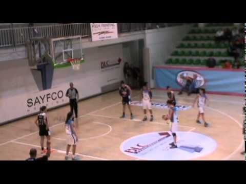 HIGHLIGHTS FROM HOMENETMEN ANTELIAS vs CHABAB AL ARABI 14/3/2015