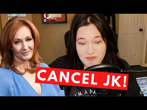 Lindsay Ellis's Insular Circle