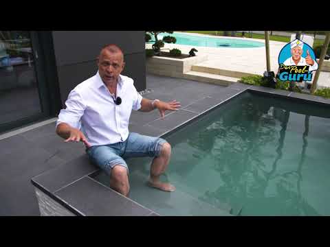Pooltreppen (innenliegend) & Ruhezonen im Pool