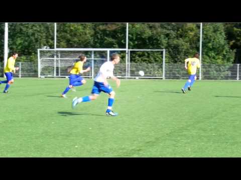 2010-10-01 Gunners B1- Internos B2 4-4 DSCN0867.MOV