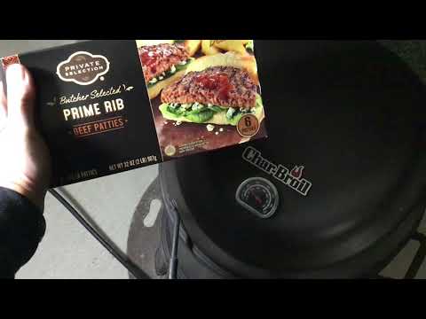 Prime Rib Butcher Select Burgers on The Char-Broil Big...
