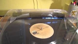 Video thumbnail for audio-technica AT-LP60 by Pete's Things