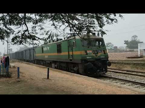 🚆🚆GOODS TRAIN HIGH SPEED ACTION AT DIBAI RAILWAY STATION 🚆🚆