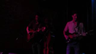 Cactus Blossoms -  Only Daddy That'll Walk The Line