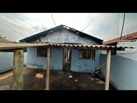 Casa é destruída por incêndio em bairro de Potirendaba (SP)