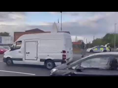 A message from a masked Muslim outside the Hindu temple in Smethwick, Birmingham