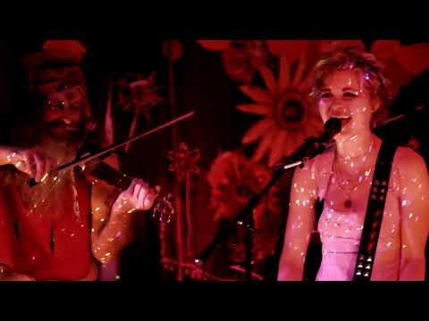 Cut My Brain – March and The Months 24.08.2018 at The Creative Sanctuary