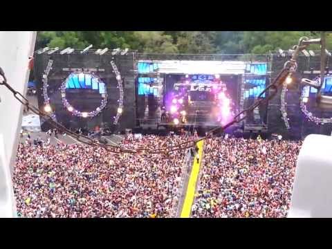 EDC NY 2013 Ferris wheel Gareth Emery set