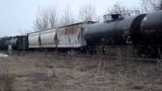 preview picture of video 'Merrickville Ontario - Canadian Pacific Railway'