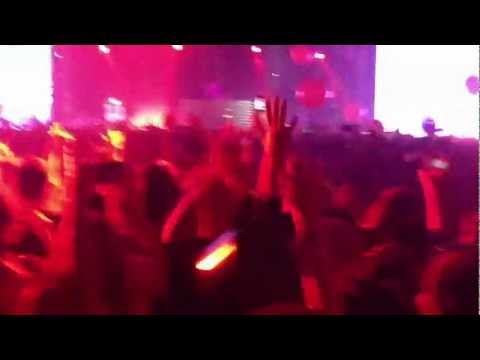 Afrojack vs. Psy Gangnam Style @ Pier 94 for Jacked New Years Eve 2013 LIVE