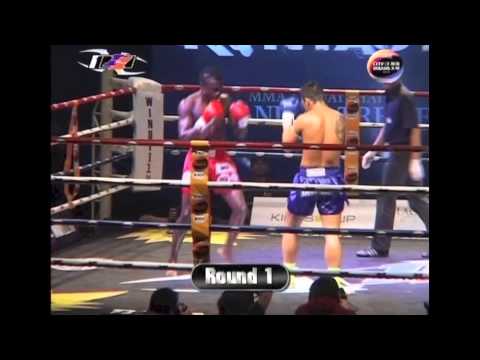 Tum Mardsua VS Vuyisile Colossa GrandExtremeR1