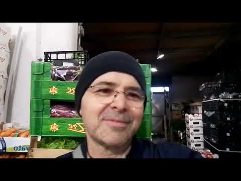 Giacomo Introna... Ditta Sebastiani Lucia All'ingrosso Ortofrutta di Bari...