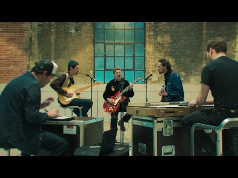 Lowland Brothers - Little Big Man [Official Live Video]