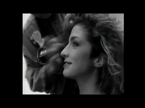 Miami Sound Machine - Programme Start : Hot Summer Night (Live From Miami '88)