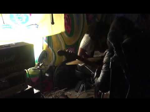 Algo sucio - spidergoat