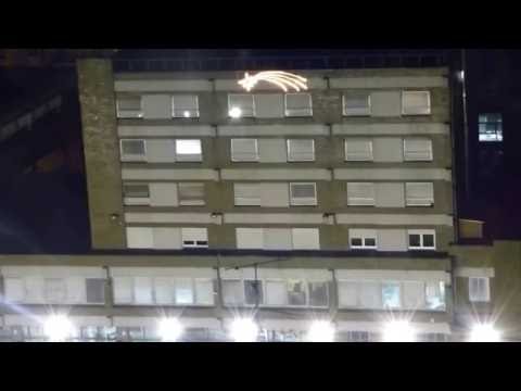 Iluminación navideña del Colegio Berrio-Otxoa de Bilbao-Santutxu